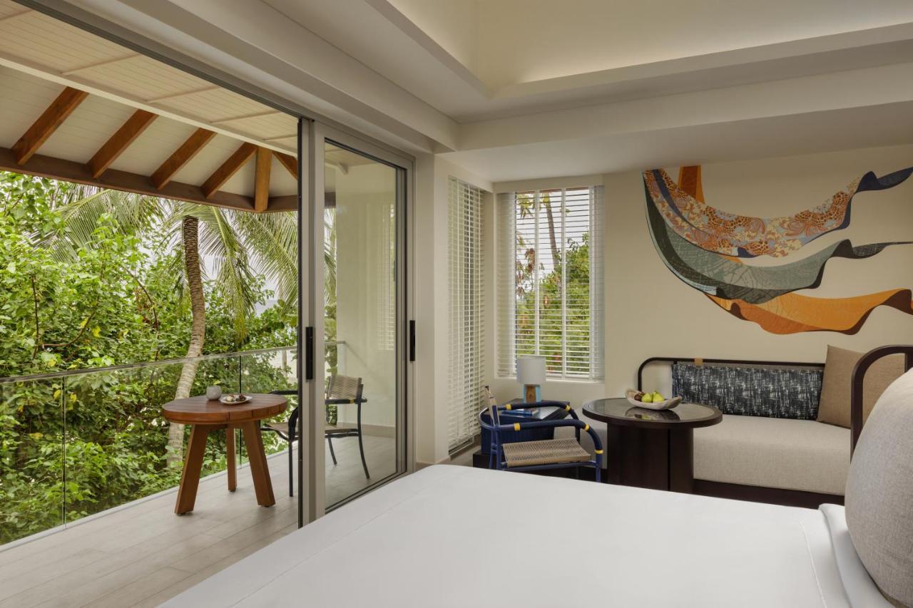 Avani Plus Fares Maldives Resort - 50 Percent Off On Seaplane Transfer For Minimum Stay Of 3 Nights And More For Stays Until 31 October 2025 Kendhoo المظهر الخارجي الصورة
