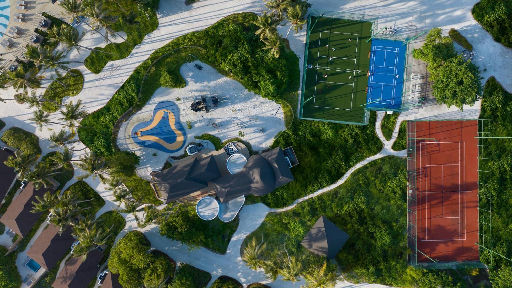 Avani Plus Fares Maldives Resort - 50 Percent Off On Seaplane Transfer For Minimum Stay Of 3 Nights And More For Stays Until 31 October 2025 Kendhoo المظهر الخارجي الصورة