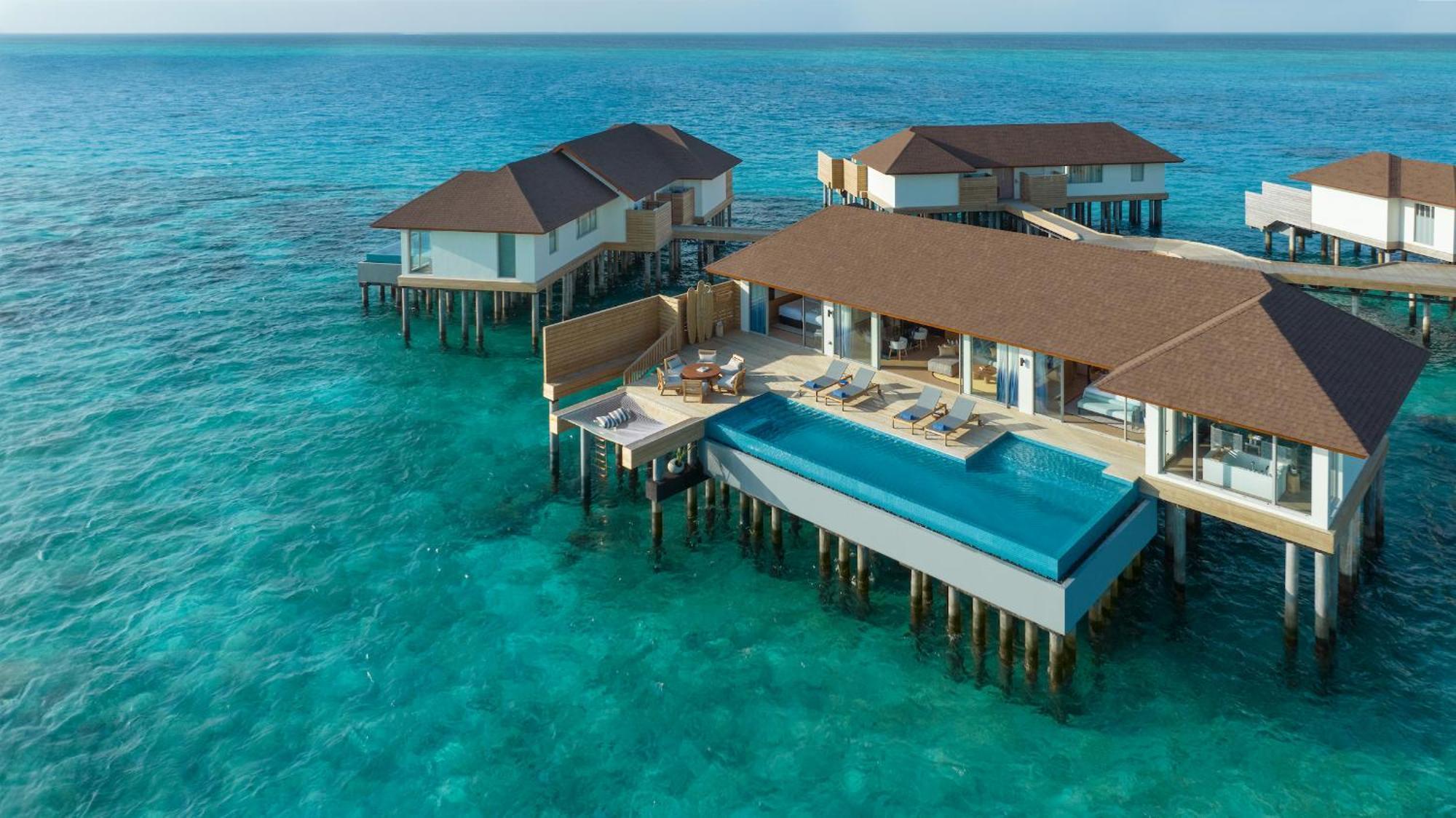 Avani Plus Fares Maldives Resort - 50 Percent Off On Seaplane Transfer For Minimum Stay Of 3 Nights And More For Stays Until 31 October 2025 Kendhoo الغرفة الصورة